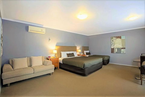 Comfort Inn Warrnambool International - eTourism Australia 24
