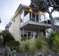 Battery Cove Beach Front Apartment - eTourism Australia