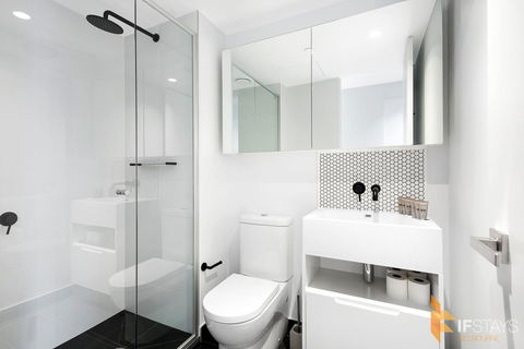 IFSuites (IFSTAYS) Light House Victoria One Apartment - eTourism Australia 5