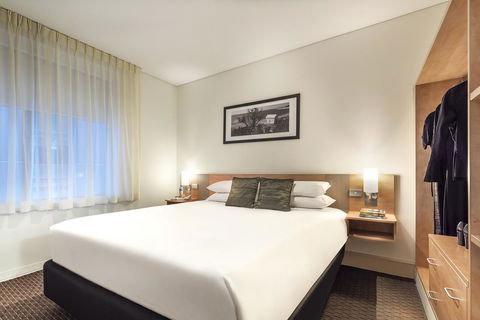 Ibis Melbourne Hotel And Apartments - eTourism Australia 1
