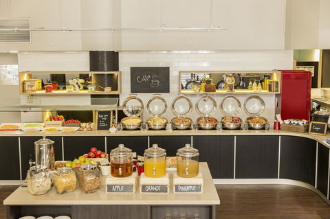 Ibis Melbourne Hotel And Apartments - eTourism Australia 28