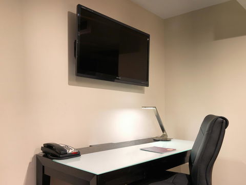 Hotel Grand Chancellor Melbourne - eTourism Australia 21