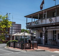 The Corner Hotel Alexandra - eTourism Australia