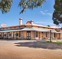 The Standpipe Golf Motor Inn - eTourism Australia