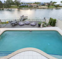 Waterfront Entertainer - eTourism Australia