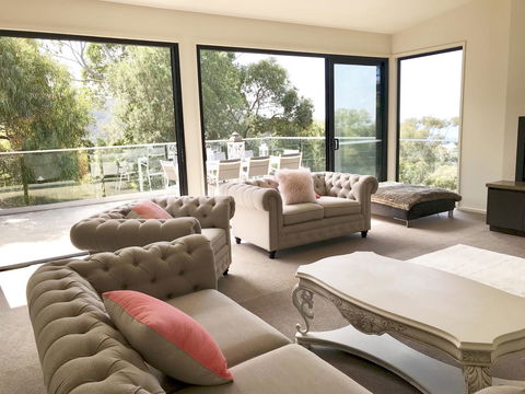 Lorne Sea View Terrace House - eTourism Australia 32