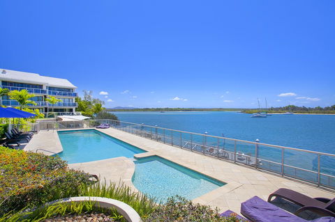 Noosa Shores Resort - eTourism Australia 13