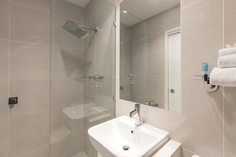 Noosa Shores Resort - eTourism Australia 18