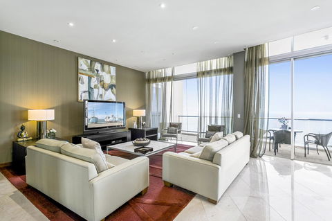 Mantra Towers Of Chevron - eTourism Australia 9