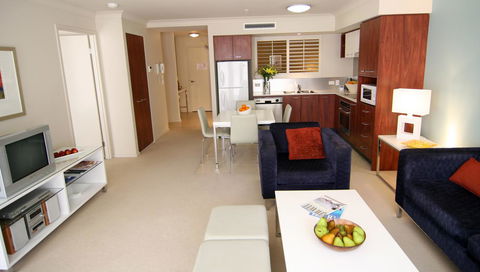 Mantra Towers Of Chevron - eTourism Australia 15