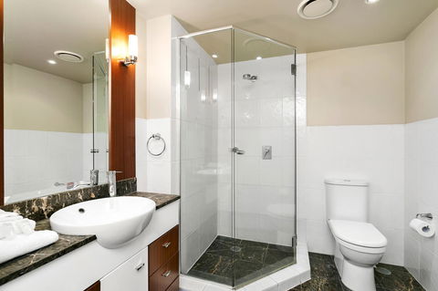 Mantra Towers Of Chevron - eTourism Australia 18