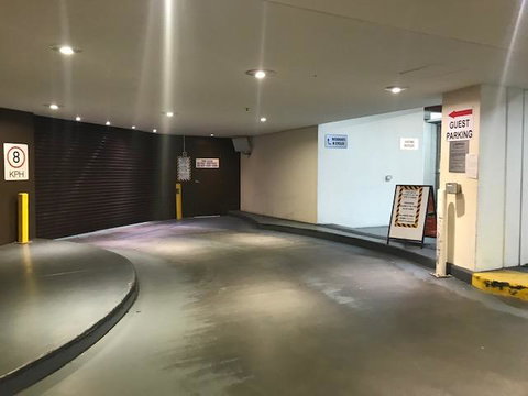 Beach Stay - Ocean & Riverview Resort Chevron Renaissance Central Surfers Paradise - eTourism Australia 31