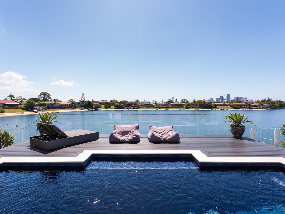 Mermaid Waters QLD eTourism Australia