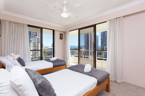 Capricornia Apartments - eTourism Australia 12