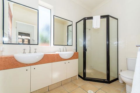 Hepburn Holiday Haven - eTourism Australia 16