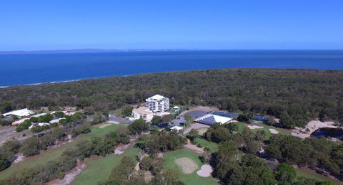 Fairways Golf & Beach Retreat Bribie Island - eTourism Australia 7