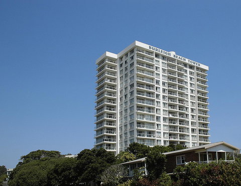 Burleigh Beach Tower - eTourism Australia 4