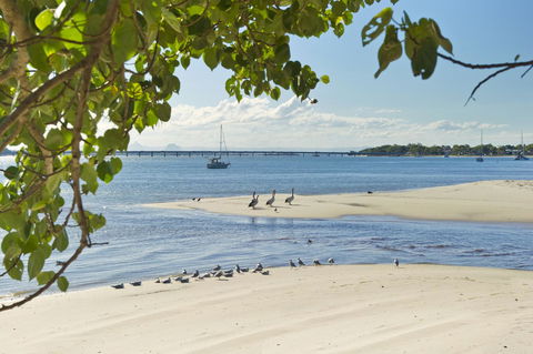 On The Bay Apartments - eTourism Australia 12