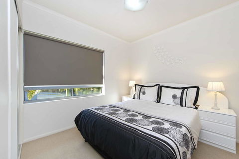 On The Bay Apartments - eTourism Australia 23