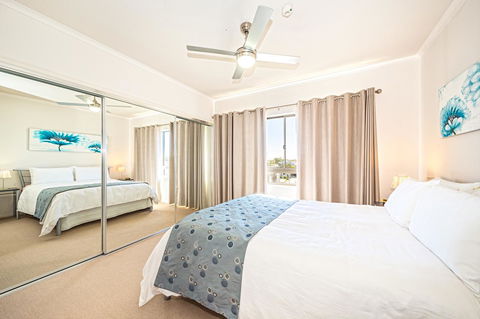 On The Bay Apartments - eTourism Australia 2