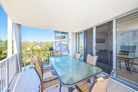 On The Bay Apartments - eTourism Australia 6