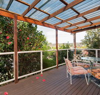 Wildflowers  Fingal Bay - eTourism Australia