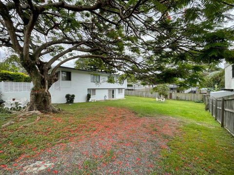 A Comfortable House Close To Westfield - eTourism Australia 4