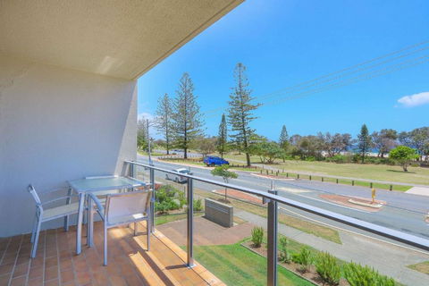 Acacia Holiday Apartment - eTourism Australia 1