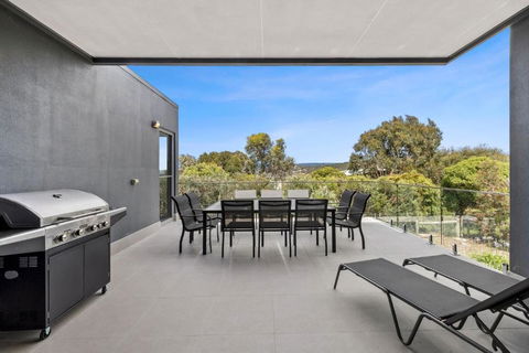 Aireys Sunset Beach House - eTourism Australia 1