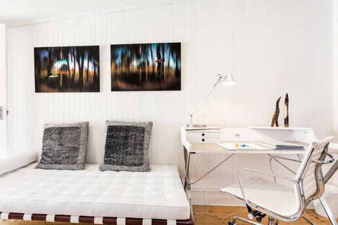 Albert Park Victorian House With Style And Art Gallery - eTourism Australia 1