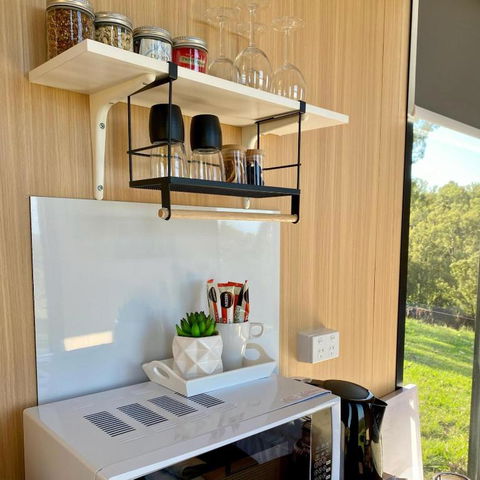 Amaroo One By Tiny Away - eTourism Australia 4