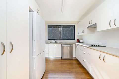 Ammaboolah At Hat Head - Full Linen Provided - eTourism Australia 3