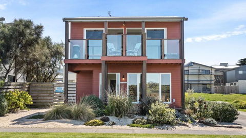 Anchorage - eTourism Australia 1