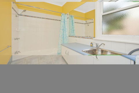 Anderson - eTourism Australia 4