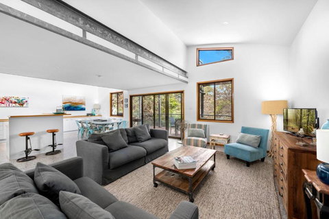 Aquarius Beach Stay - Belle Escapes Jervis Bay - eTourism Australia 4