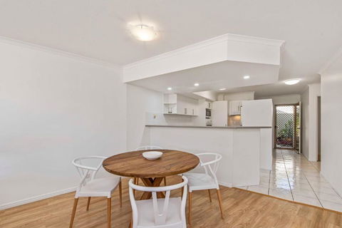 Aquarius Noosa - eTourism Australia 3