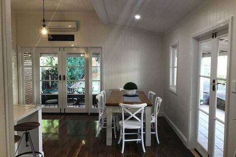 Ashbrooke Cottage - eTourism Australia 1