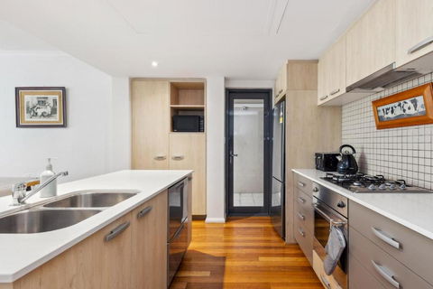 BANN2/5 - Bannister Heritage Hideaway - eTourism Australia 4