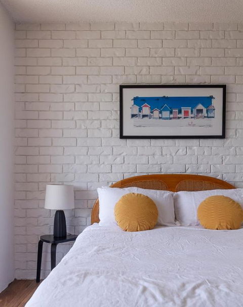 BAY PROPERTIES . Beach Street - eTourism Australia 1