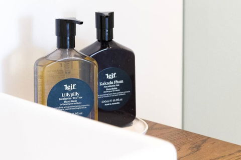 BAY PROPERTIES . Bridgewood - eTourism Australia 2