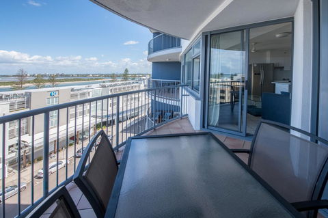 Centrepoint Apartments Caloundra - eTourism Australia 43