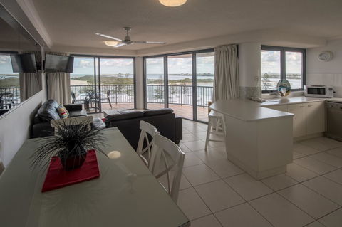 Centrepoint Apartments Caloundra - eTourism Australia 12
