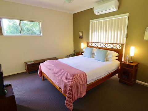 Apple Tree Cottage Montville - eTourism Australia 7