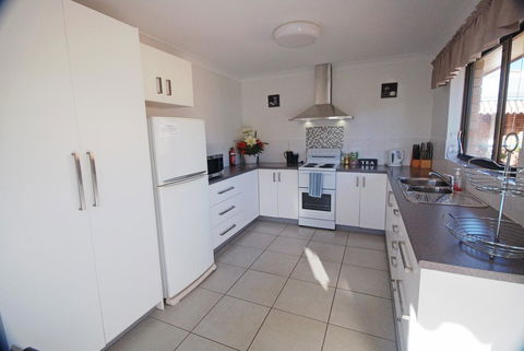 Cloud 8 On Welsby - eTourism Australia 2