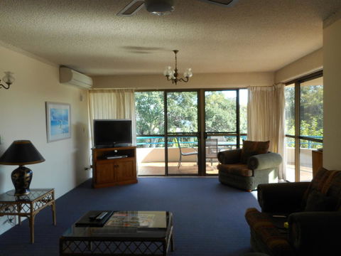 Placid Waters Holiday Apartments - eTourism Australia 17