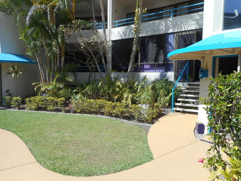 Placid Waters Holiday Apartments - eTourism Australia 2