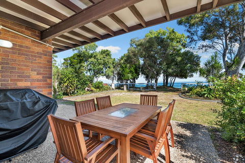 Bribie Beach House - eTourism Australia 1