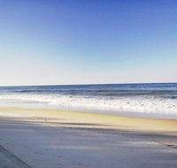 Crystal Waters on The Beach - eTourism Australia