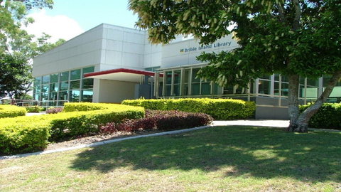 Pet Friendly Cottage In The Heart Of Bribie - Wirraway St, Bongaree - eTourism Australia 2