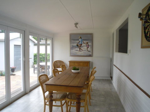 Hampton Cottage- Delightful Cottage Bring Your Dog! - eTourism Australia 9